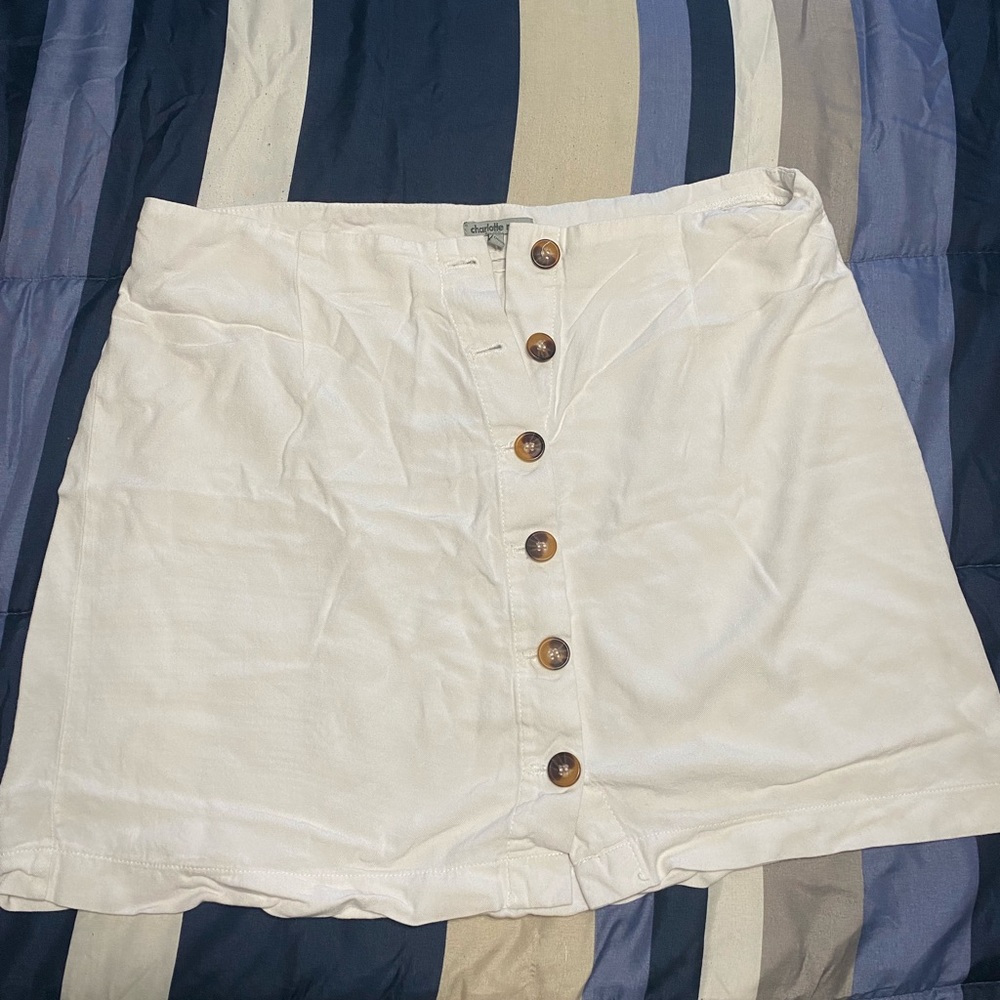 White Linen Skirt Never worn only tried on. NWOT